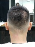 スキンフェード　barberスタイル