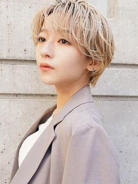 ラフィス ヘアー エルア 武庫之荘店(La fith hair elua) 【La fith】ハンサムショート×ハイトーンカラー