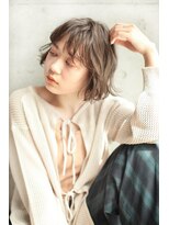 ファム(FAM)&nbsp;タッセルボブ プードルパーマ シースルーバング 代官山 中目黒