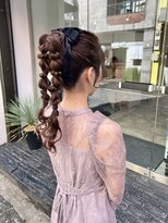 スミ(sumi)&nbsp;ポニーテール編みおろし/二股ポニー