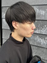 ヒュイル バイ ニアウ(Hwyl by Niau) メンズマッシュパーマニュアンスパーマスパイラルパーマ刈り上げ