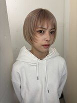 レコ 渋谷(LECO) ホワイトベージュカラーハイトーンショートボブ