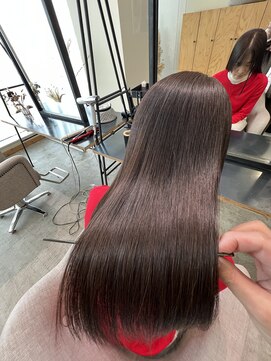 ラヴィエ(RAVIE) 【半田・髪質改善】縮毛矯正/トリートメント/マンツーマン