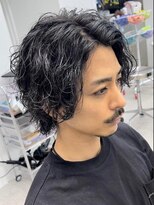 フィフス トウキョウ (fifth TOKYO) 渋谷シャドウパーマ波巻きスパイラルパーマセンターパート