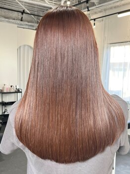 レイヴ(RAVE)の写真/【姫路/辻井】ダメージレスな縮毛矯正で、髪のお悩みを解消◎ナチュラルな仕上がりで、朝のセットも楽々♪
