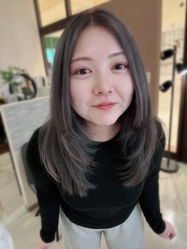 デザイニングヘアードゥ(designing hair Deux) レディースレイヤーカット(アッシュグレー)【レイヤーカット】