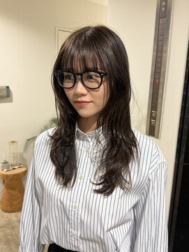 レイヤーカット H 大阪梅田 女性専用サロン 韓国レイヤーカット ハイライトくびれボブセミロングクラゲヘアショートウルフ