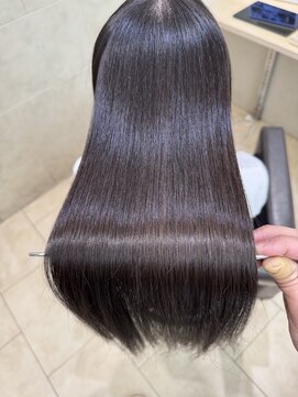 ジーナ 船橋(Zina) 髪質改善＊ロングレイヤーグレーベージュ＊美髪【Zina船橋】