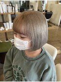 ホワイトシルバー