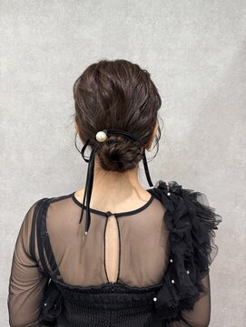 メゾンドムニ 恵比寿(Maison de MUNi) シンプルゆるふわアップスタイル