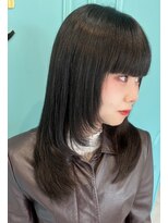 ルネシミズ(Rune shimizu)&nbsp;ぱっつん前髪×レイヤーカット