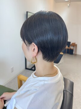シフターズ(SIFTERS) まとまるショートヘア◎