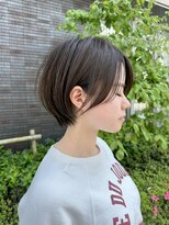 ビューエヒメ(VIEW EHIME)&nbsp;20代30代40代小顔レイヤーひし形ショート