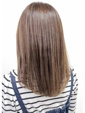 クアトログランシュ ひたちなか店(QUATRO×GranCieux) 小顔ワンカール切りっぱなしボブマッシュウルフ★QUATRO★