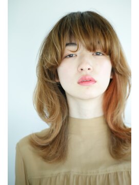 トリッカ 代官山(tricca) ハイトーンベージュのマッシュウルフ/ハッシュカット