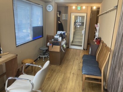 アスクス(asks)の写真