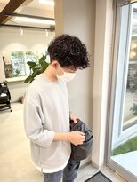 クオン(Quon) クセ毛は活かしてパーマ風!