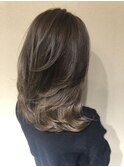 グレージュグラデーションカラー