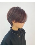 大人くびれショート ピンクベージュシアカラーショートヘア