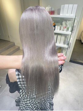 ベレーザ 渋谷(BELEZA) 9757ニュアンスカラーシルバーアッシュハイトーンカラー韓国ヘア