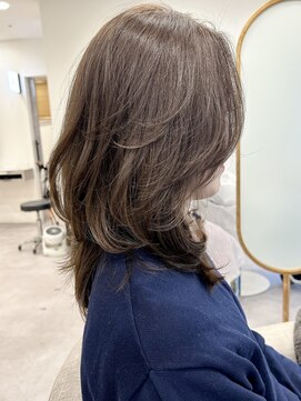 アイコニックナゴヤ(AIconic nagoya) レイヤー/フェイスレイヤー/グレージュ/名古屋