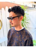 骨格とバランス感を大事に作るメンズパーマ