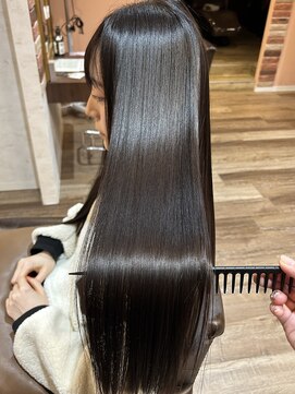 フェイバー 警固店(FAVOR) 髪質改善/縮毛矯正/ストレート/オージュア/パーソナルカラー