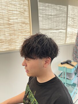 キューカンバー(CUCUMBER) 波巻きパーマ