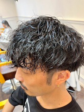 クロエ バイ ラヴィズム 紫竹山店(CLOE by LUVISM) ツイストスパイラルパーマ