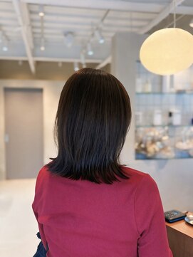 ペブル(pebble) ミディアムレイヤー/透明感/艶髪/髪質改善/明石/大久保