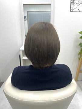 シャルムパリス(charme paris) オリーブ　ベージュ　髪質改善トリートメント