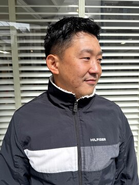 ロライマ 中目黒(roraima) 大人/メンズ/刈り上げ/くせ毛/清潔感/グリース/ジェル/ツヤ