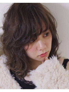 ワエン(WAEN) 【WAEN 横浜 井出将太】アッシュベージュ