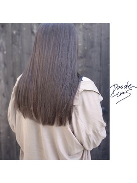 パドトロワ(Pas de trois) 新潟アッシュグレージュ×色素改善×透明感カラー