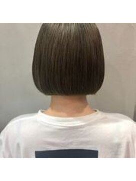 クオリス 上福岡店(QUALIS) 小顔ボブ/ツヤ髪/艶カラー/ダークカラー/ショートボブ/白髪染め