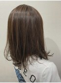 : ハイライト ベージュ 切りっぱなしロブ
