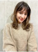 グレージュ