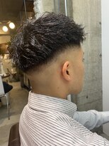 ヘアーラボ ハチ(HAIR LABO HACHI)&nbsp;外国人風スキンフェード