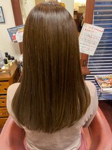 ヘアメイク ポコ ア ポコ(Hair make poco apoco) 髪質改善トリートメント［生駒市美容室］［40代50代60代］