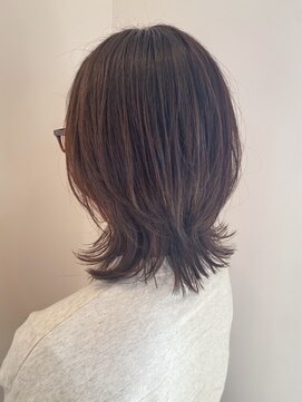 ケシキ ヘアメイク(kesiki HAIR MAKE) レイヤー×外ハネ