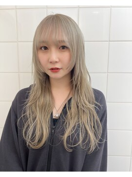 デート 下北沢(DATE) ダブルカラーホワイトベージュカラーケアブリーチハイトーン