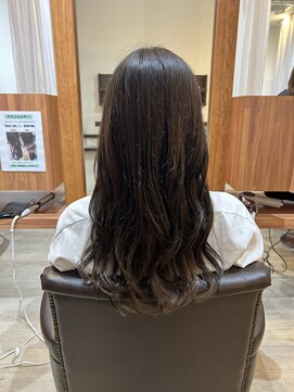 ソワン ドゥ ブレス エルネ 立花店(soin de brace elne) オリーブグレージュ