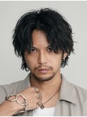 緩め縦落ちツイストスパイラルシャドウパーマセンターパート渋谷