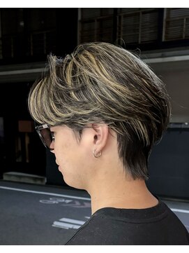 ダーツ(darts) "dartsマツダレン"横顔が映える【ハイライト×センターパート】