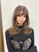 ハロー(...Hello)&nbsp;ハッシュカット レイヤーカット ベージュカラー