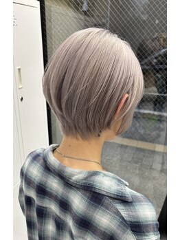 シンカ(thinka)の写真/高いデザイン性×似合わせ技術で360°どこから見ても可愛い◎旬の垢抜けStyleなら"thinka"で