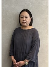 レイグロー バイ ヘッドライト 勝田昭和通り店(RAYGLOW by HEADLIGHT) 小峰 敦子