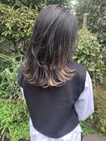 アルカナ 明治神宮前原宿(ARCANA)&nbsp;ワンカールできまる！レイヤーカット　インナーベージュ　hiro