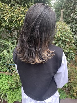 アルカナ 明治神宮前原宿(ARCANA) ワンカールできまる！レイヤーカット　インナーベージュ　hiro