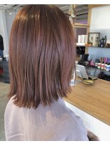 ジジ フルアヘッド(Gigi fullahead)&nbsp;切りっぱなしボブ×ピンクベージュ